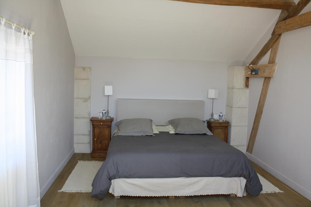 La Barbotine Bed and Breakfast Septmonts Værelse billede