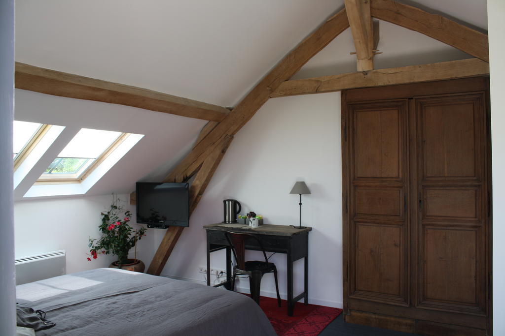 La Barbotine Bed and Breakfast Septmonts Værelse billede